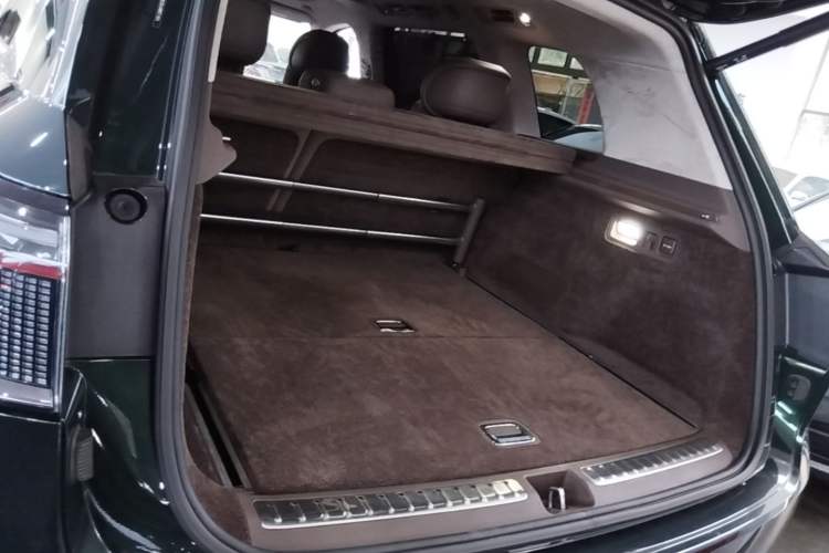 Used Hima AITO M9 2024 Range-Extended Max Edition 42 kWh 5-Seater Version Trunk