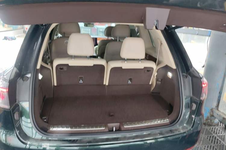 Used Hima AITO M9 2024 Range-Extended Ultra Version 52 kWh 6-Seater Model Trunk