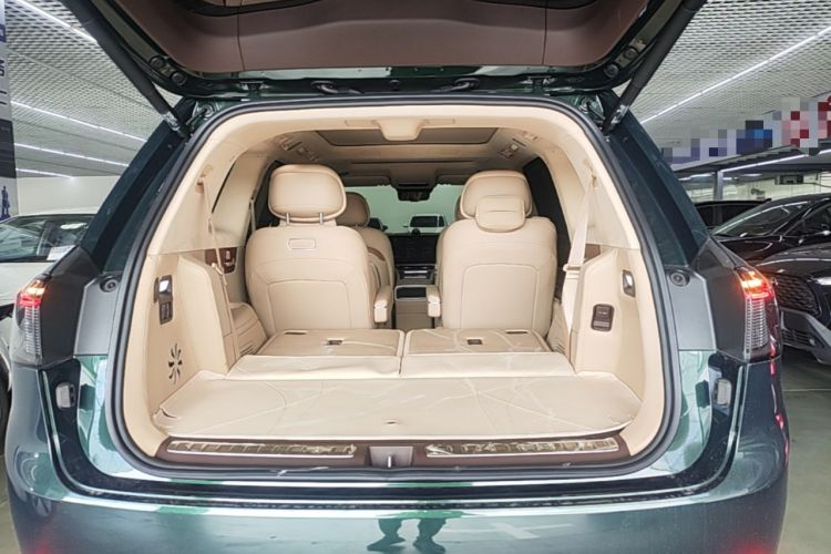 Used Hima AITO M9 2024 Range-Extended Ultra Version 52 kWh 6-Seater Model Trunk