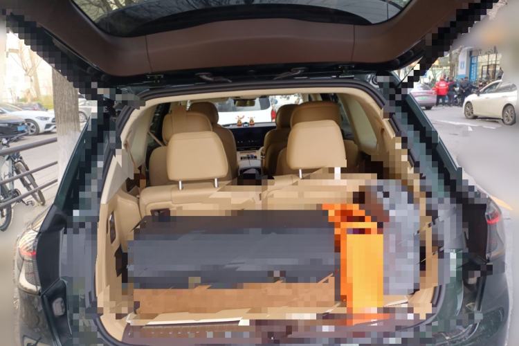 Used Hima AITO M9 2024 Range-Extended Ultra Version 42 kWh 6-Seater Model Trunk