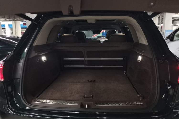 Used Hima AITO M9 2024 Range-Extended Ultra Version 52 kWh 5-Seater Model Trunk