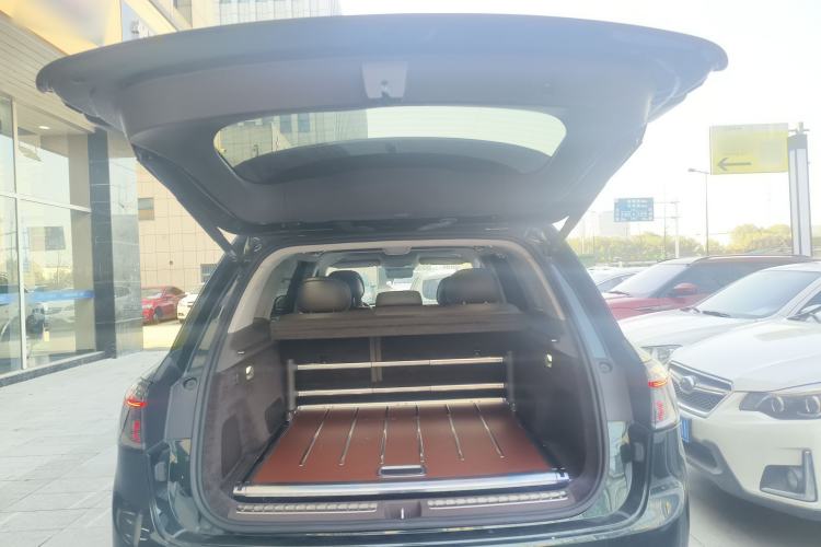 Used Hima AITO M9 2024 Range-Extended Ultra Version 52 kWh 5-Seater Model Trunk
