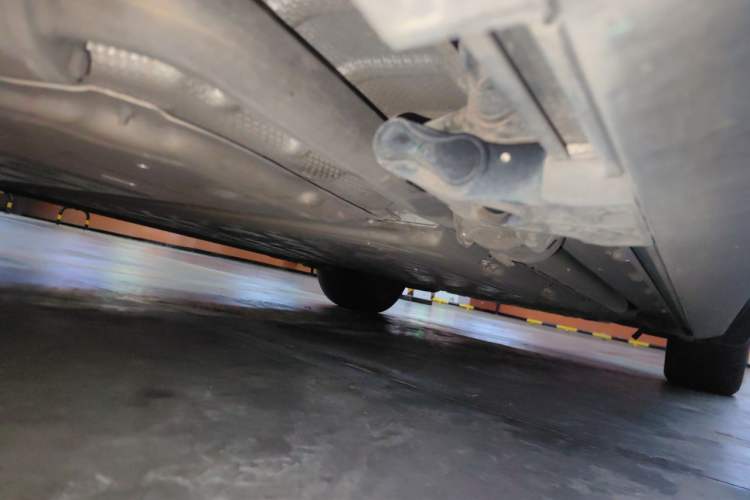 Used Hima AITO M9 2024 Range-Extended Ultra Version 52 kWh 5-Seater Model Chassis Rear Right