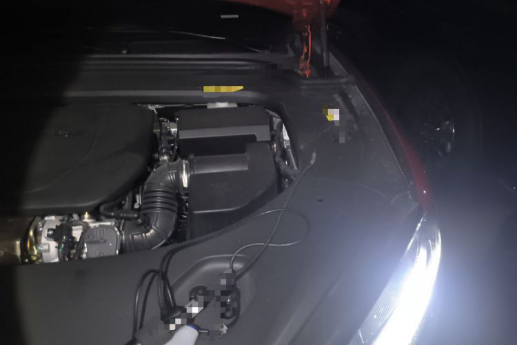 Used Hima AITO M9 2024 Range-Extended Ultra Version 42 kWh 6-Seater Model Engine Bay Left