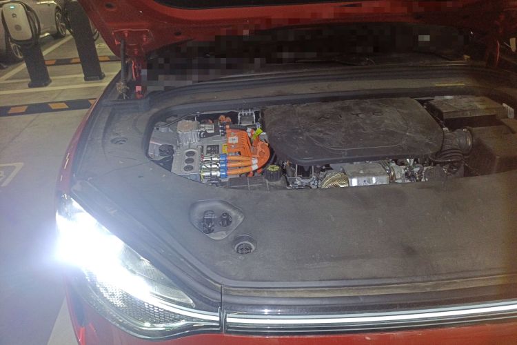 Used Hima AITO M9 2024 Range-Extended Max Edition 42 kWh 6-Seater Version Engine Bay Right