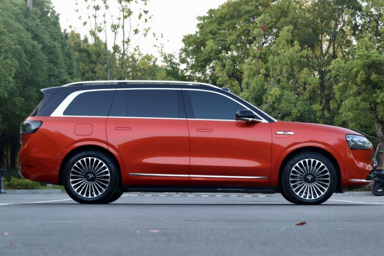 Used Hima AITO M9 2024 Range-Extended Max Edition 52 kWh 5-Seater Version Exterior 2