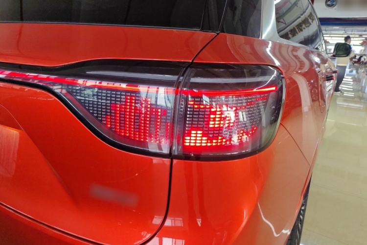 Used Hima AITO M9 2024 Range-Extended Ultra Version 52 kWh 5-Seater Model Exterior 6