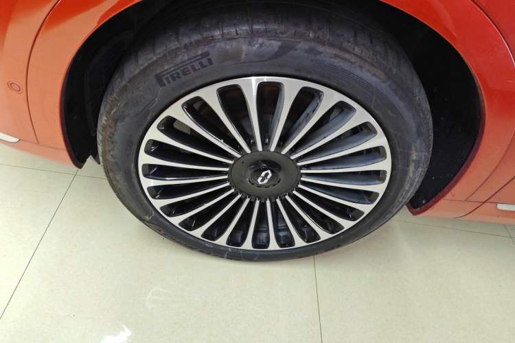Used Hima AITO M9 2024 Range-Extended Ultra Version 52 kWh 5-Seater Model Exterior 7