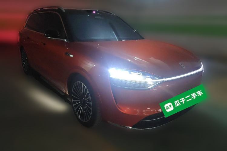 Used Hima AITO M9 2024 Range-Extended Ultra Version 42 kWh 6-Seater Model Front Right 45 Deg