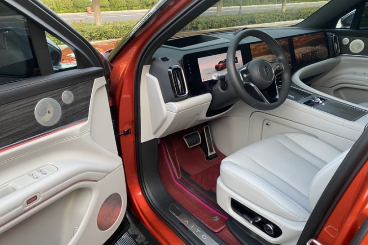 Used Hima AITO M9 2024 Range-Extended Max Edition 52 kWh 5-Seater Version Interior 1