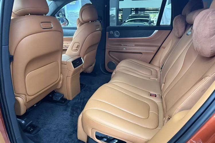 Used Hima AITO M9 2024 Range-Extended Ultra Version 52 kWh 5-Seater Model Interior 7
