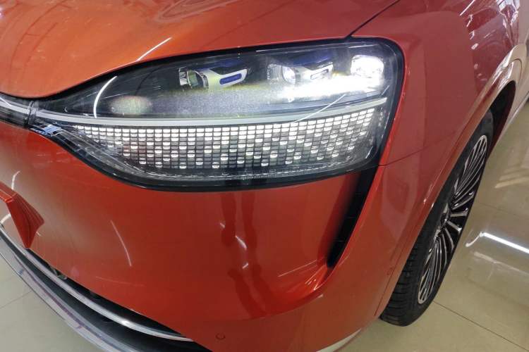 Used Hima AITO M9 2024 Range-Extended Ultra Version 52 kWh 5-Seater Model Left Front Headlight