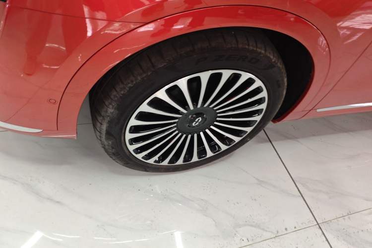 Used Hima AITO M9 2024 All-Electric Ultra Version 100 kWh 5-Seater Model Left Front Wheel Hub