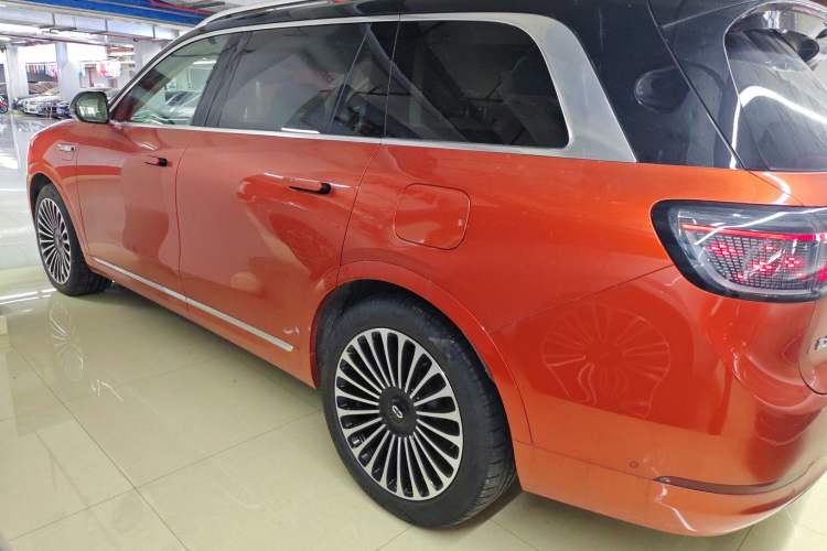 Used Hima AITO M9 2024 Range-Extended Ultra Version 52 kWh 5-Seater Model Left Side