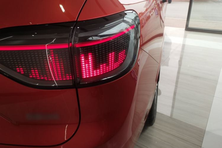 Used Hima AITO M9 2024 Range-Extended Ultra Version 42 kWh 6-Seater Model Right Rear Taillight