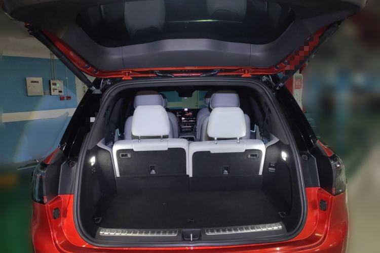 Used Hima AITO M9 2024 Range-Extended Ultra Version 42 kWh 6-Seater Model Trunk
