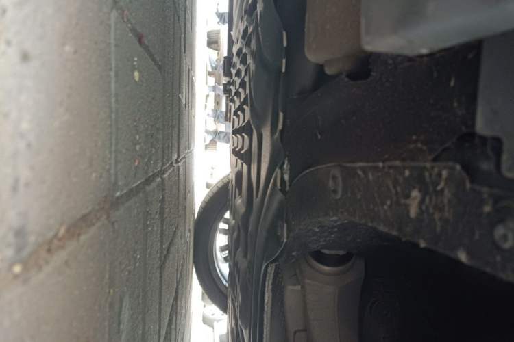 Used Hima AITO M9 2024 Range-Extended Ultra Version 42 kWh 6-Seater Model Chassis Front Right