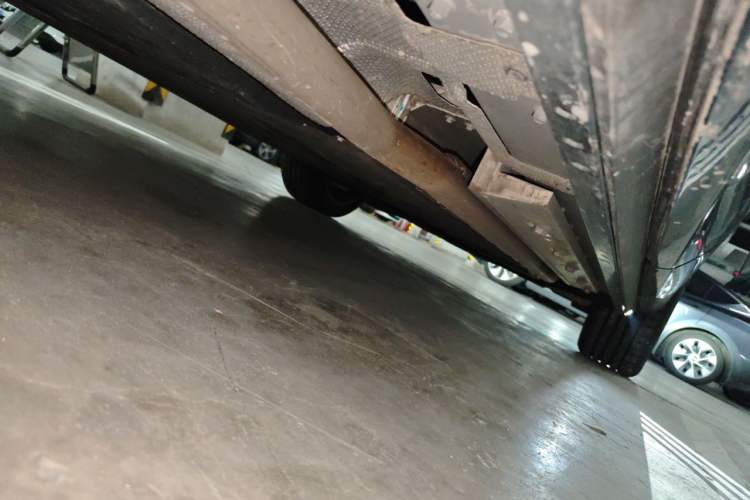 Used Hima AITO M9 2024 Range-Extended Max Edition 42 kWh 6-Seater Version Chassis Rear Right
