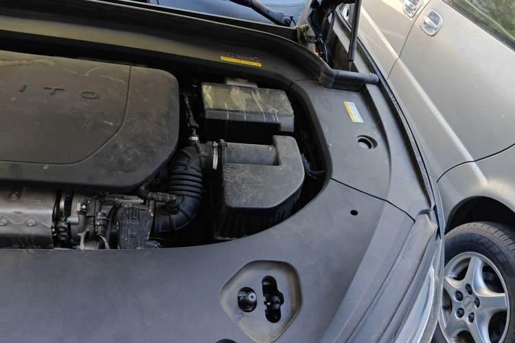 Used Hima AITO M9 2024 Range-Extended Max Edition 42 kWh 6-Seater Version Engine Bay Left