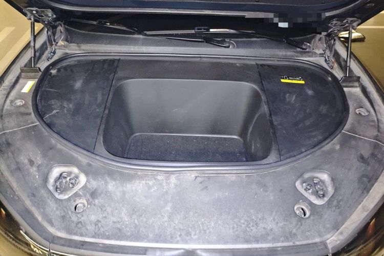 Used Hima AITO M9 2024 All-Electric Ultra Version 100 kWh 6-Seater Model Engine Bay