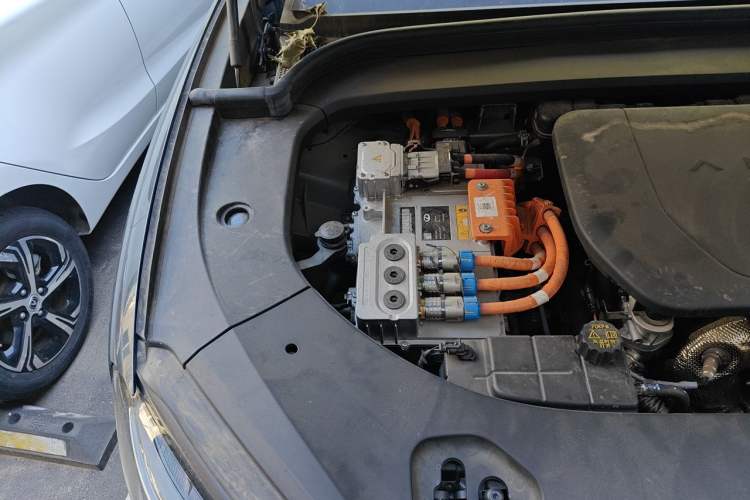 Used Hima AITO M9 2024 Range-Extended Max Edition 42 kWh 6-Seater Version Engine Bay Right