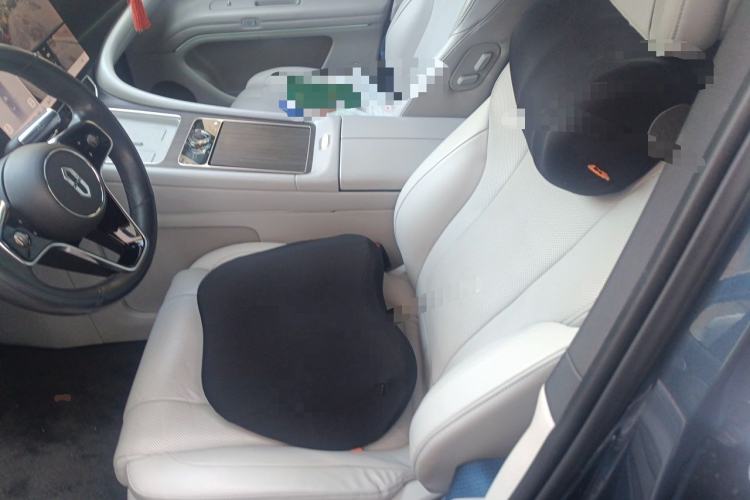 Used Hima AITO M9 2024 Range-Extended Ultra Version 42 kWh 6-Seater Model Left Front Seat