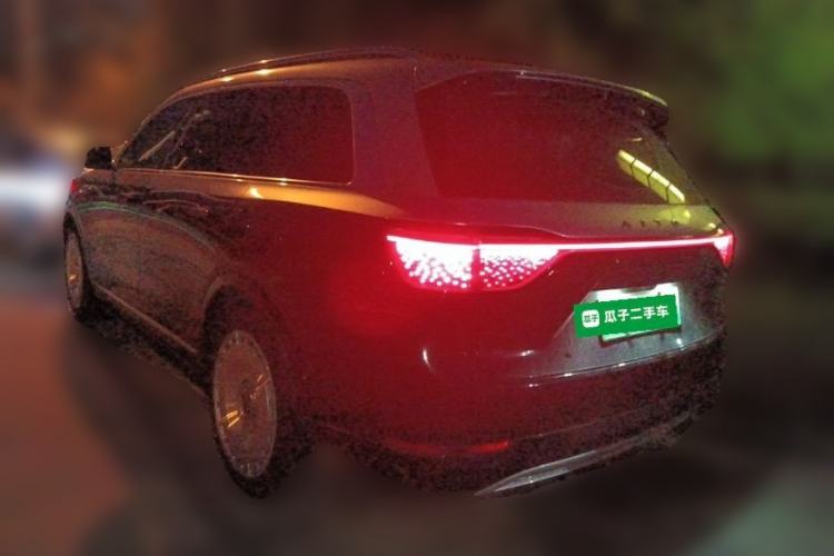Used Hima AITO M9 2024 All-Electric Ultra Version 100 kWh 6-Seater Model Rear Left 45 Deg