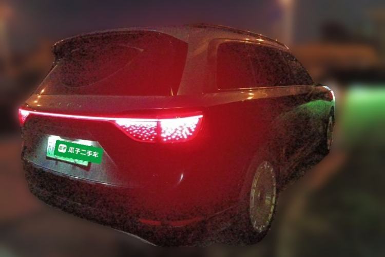 Used Hima AITO M9 2024 All-Electric Ultra Version 100 kWh 6-Seater Model Rear Right 45 Deg