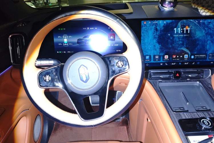 Used Hima AITO M9 2024 All-Electric Ultra Version 100 kWh 6-Seater Model Steering Wheel
