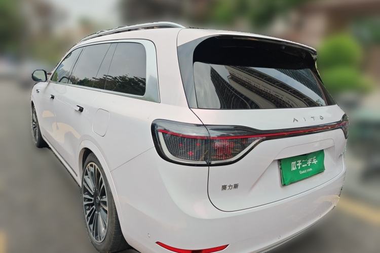 Used Hima AITO M9 2024 All-Electric Ultra Version 100 kWh 6-Seater Model Rear Left 45 Deg