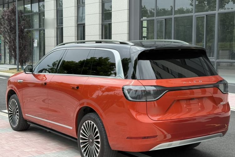 Used Hima AITO M9 2024 Range-Extended Ultra Version 52 kWh 5-Seater Model Exterior 1