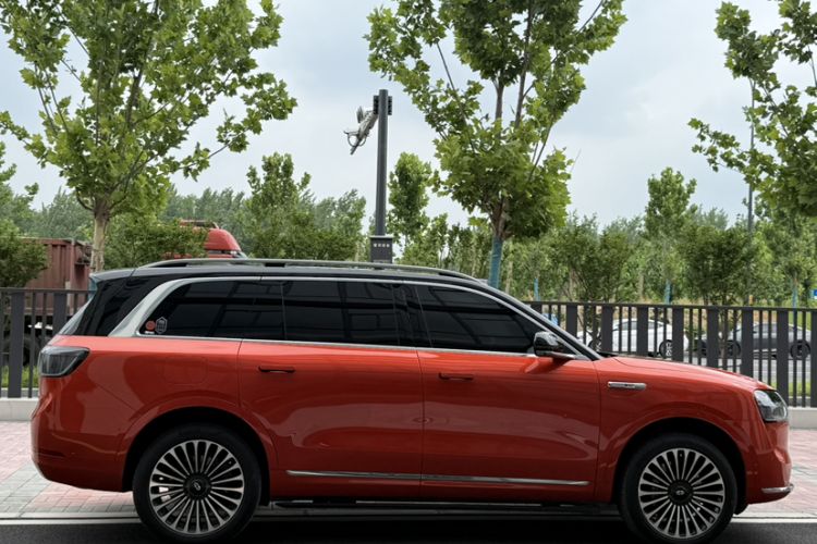Used Hima AITO M9 2024 Range-Extended Ultra Version 52 kWh 5-Seater Model Exterior 9