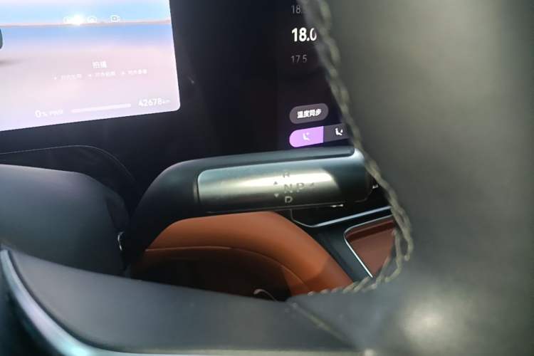 Used Hima AITO M9 2024 Range-Extended Ultra Version 52 kWh 6-Seater Model Gear Lever