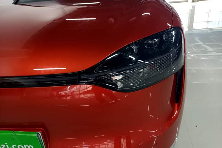 Used Hima AITO M9 2024 Range-Extended Ultra Version 52 kWh 6-Seater Model Left Front Headlight