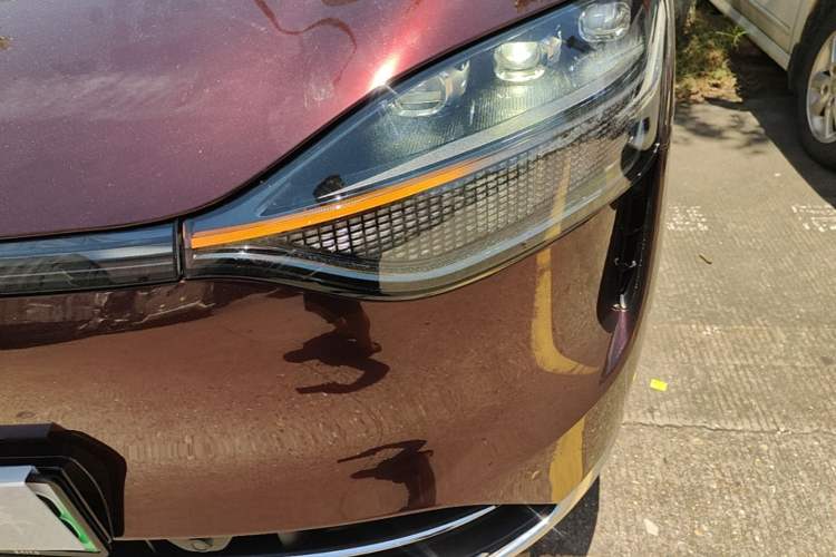 Used Hima AITO M9 2024 Range-Extended Max Edition 42 kWh 5-Seater Version Left Front Headlight