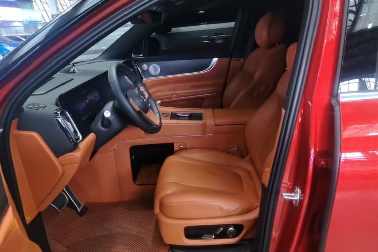Used Hima AITO M9 2024 Range-Extended Ultra Version 52 kWh 5-Seater Model Left Front Seat
