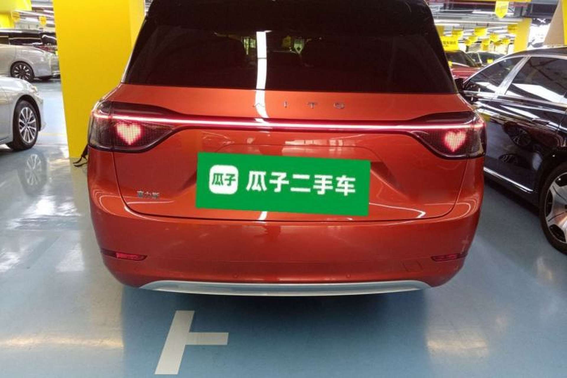 Used Hima AITO M9 2024 Range-Extended Ultra Version 52 kWh 5-Seater Model Rear