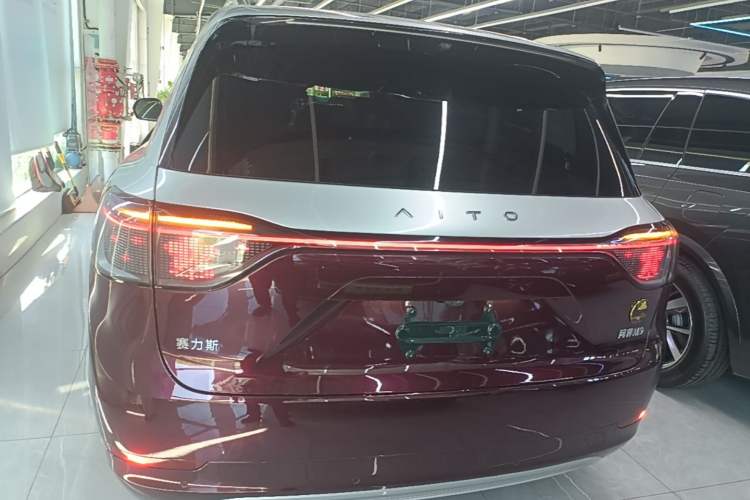 Used Hima AITO M9 2024 Range-Extended Ultra Version 52 kWh 6-Seater Model Rear
