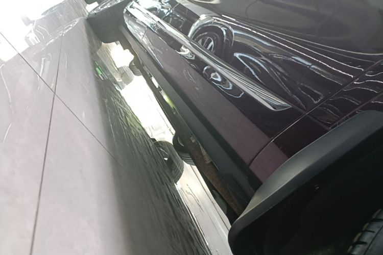 Used Hima AITO M9 2024 Range-Extended Ultra Version 52 kWh 6-Seater Model Right Side Sill