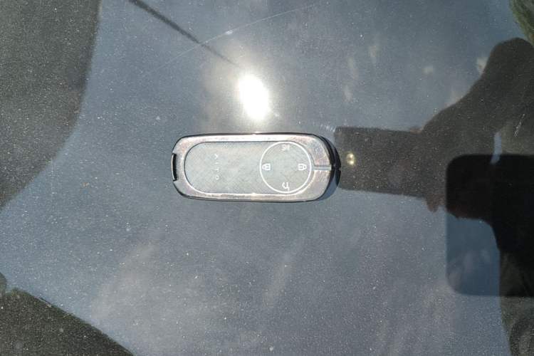 Used Hima AITO M9 2024 Range-Extended Max Edition 42 kWh 5-Seater Version Vehicle Key
