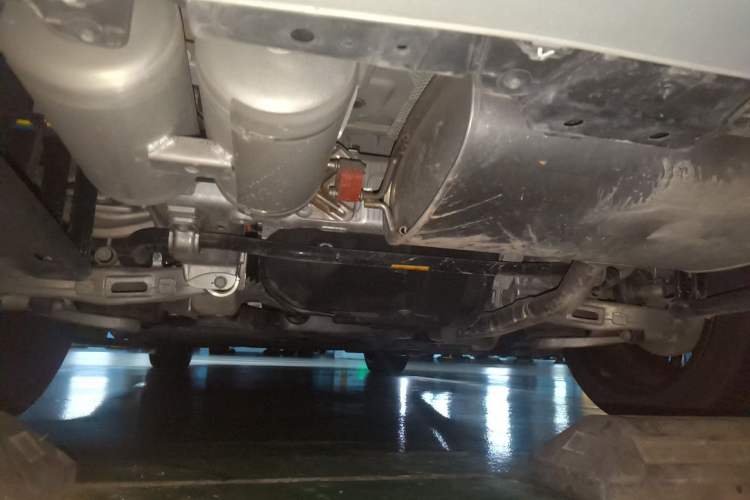 Used Hima AITO M9 2024 Range-Extended Ultra Version 52 kWh 5-Seater Model Chassis Rear