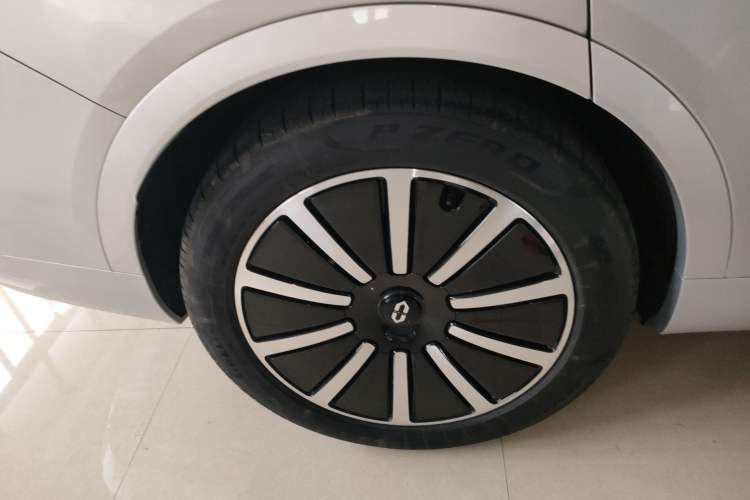 Used Hima AITO M9 2024 All-Electric Max Version 100 kWh 6-Seater Exterior 8