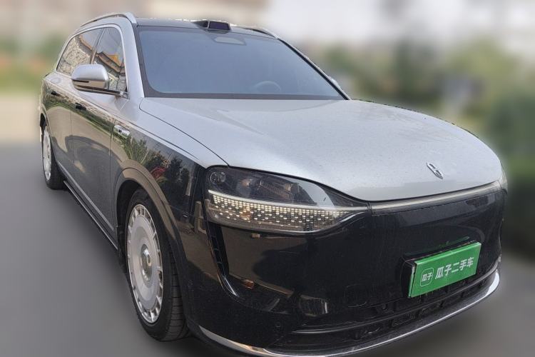 Used Hima AITO M9 2024 Range-Extended Ultra Version 42 kWh 6-Seater Model Front Right 45 Deg