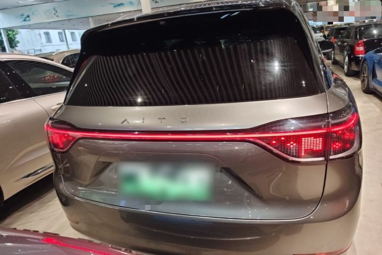Used Hima AITO M9 2024 Range-Extended Ultra Version 42 kWh 6-Seater Model Rear