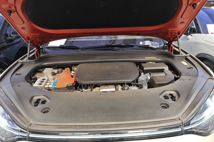 Used Hima AITO M9 2024 Range-Extended Ultra Version 42 kWh 6-Seater Model Engine Bay