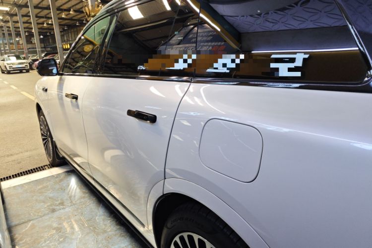 Used Hima AITO M9 2024 Range-Extended Ultra Version 42 kWh 6-Seater Model Exterior 3