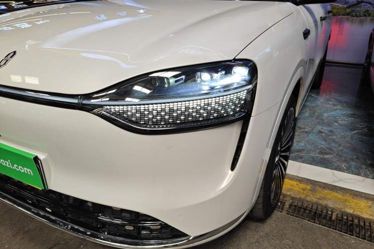 Used Hima AITO M9 2024 Range-Extended Ultra Version 42 kWh 6-Seater Model Left Front Headlight