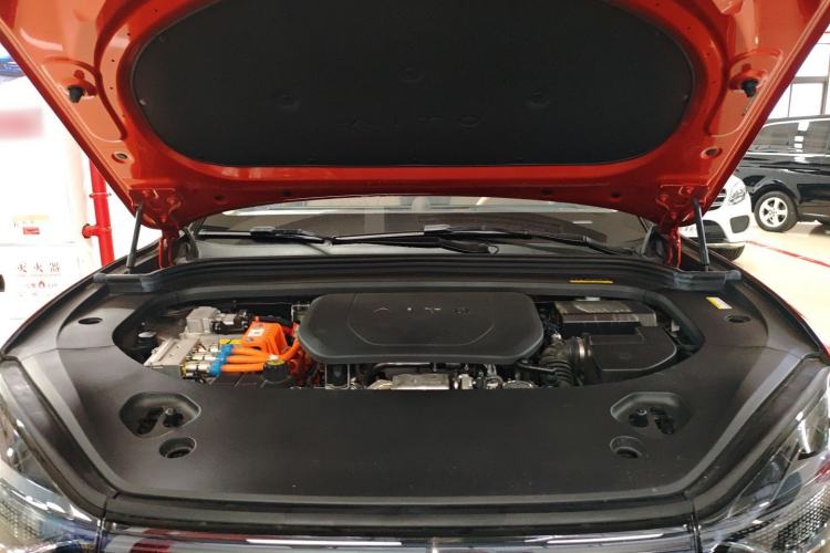 Used Hima AITO M9 2024 Range-Extended Ultra Version 42 kWh 6-Seater Model Engine Bay