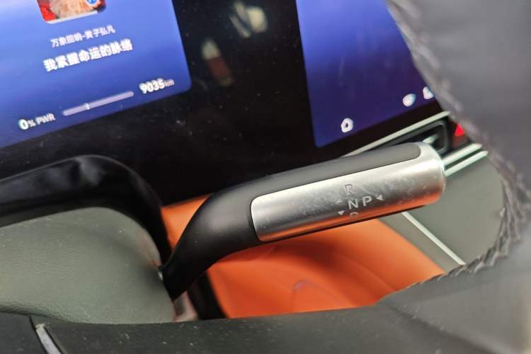 Used Hima AITO M9 2024 All-Electric Ultra Version 100 kWh 5-Seater Model Gear Lever
