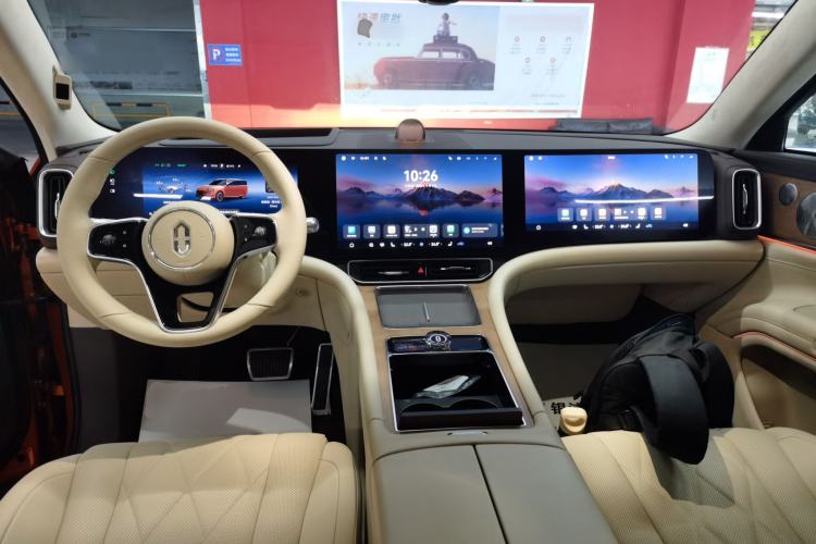 Used Hima AITO M9 2024 Range-Extended Ultra Version 42 kWh 6-Seater Model Interior 2